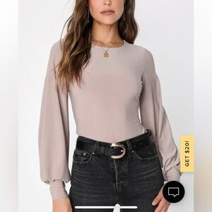 Lulu’s balloon sleeve Taupe Bodysuit
